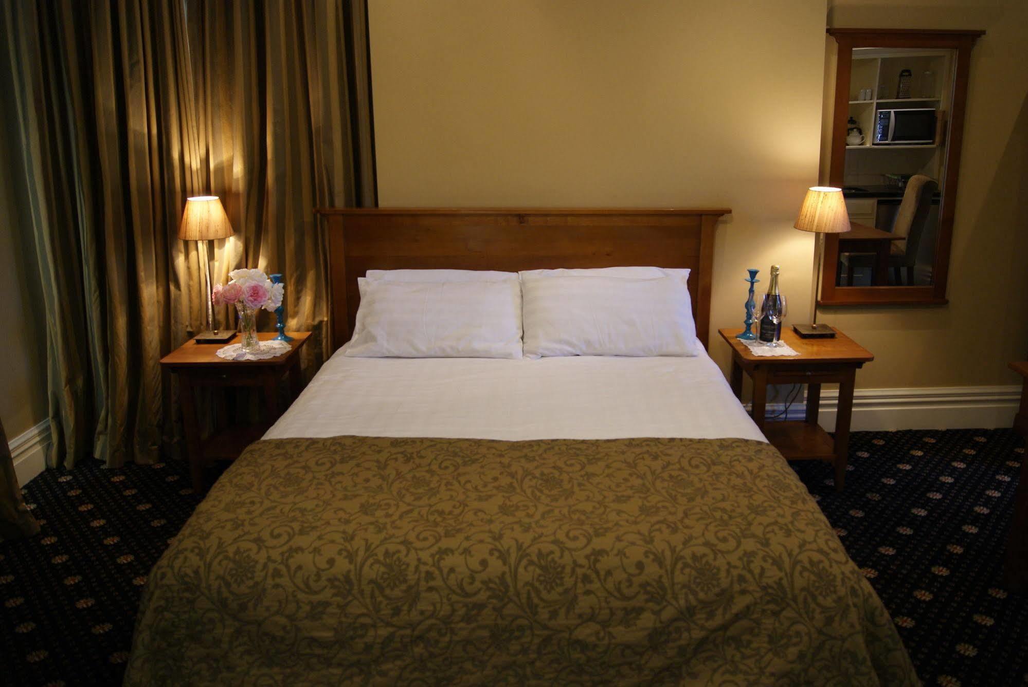 Highland House Boutique Hotel Dunedin Buitenkant foto