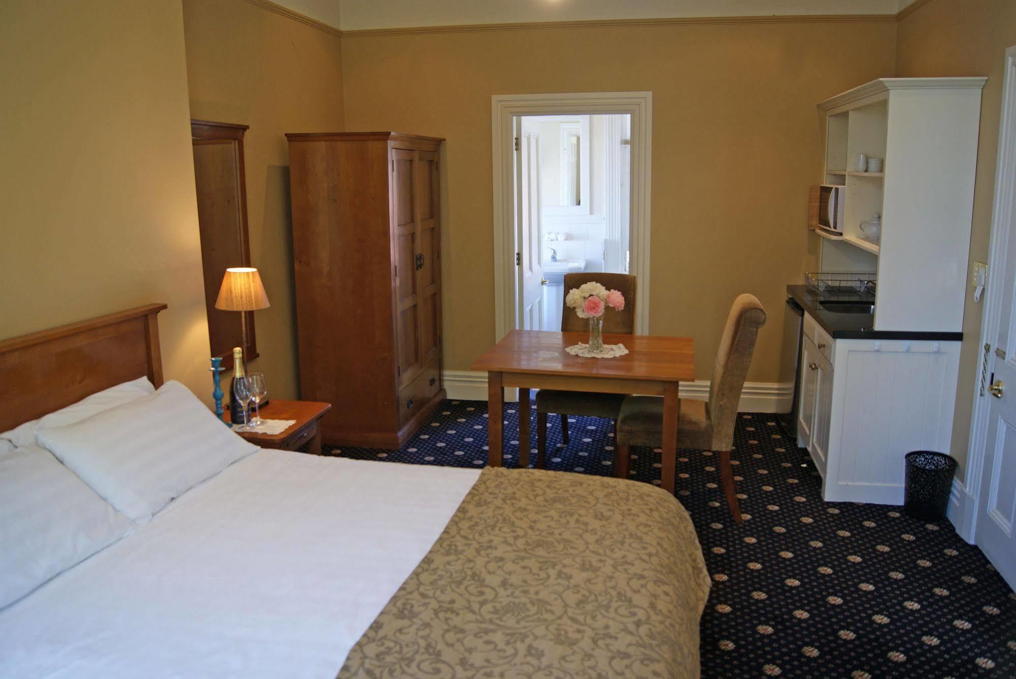 Highland House Boutique Hotel Dunedin Buitenkant foto