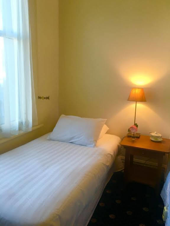 Highland House Boutique Hotel Dunedin Buitenkant foto